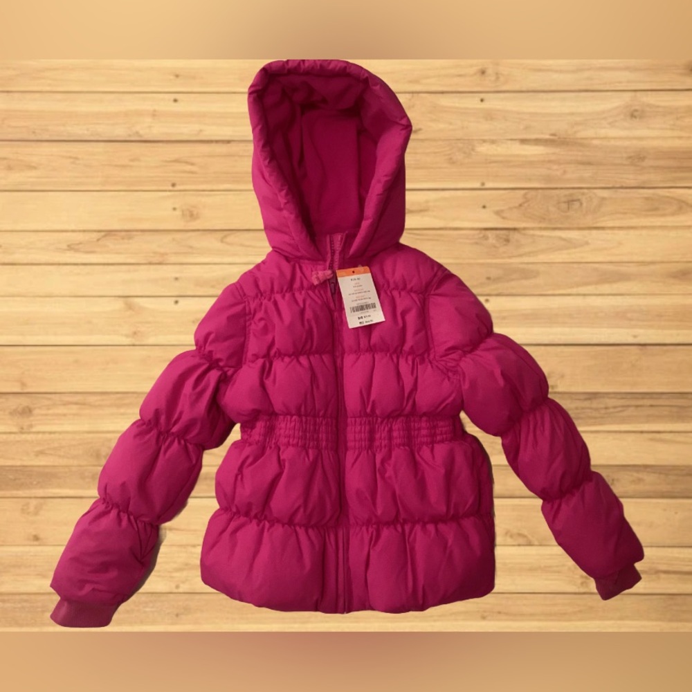 **NEW** Gymboree Hot Pink Puffer Jacket for Girls (4-6 years)